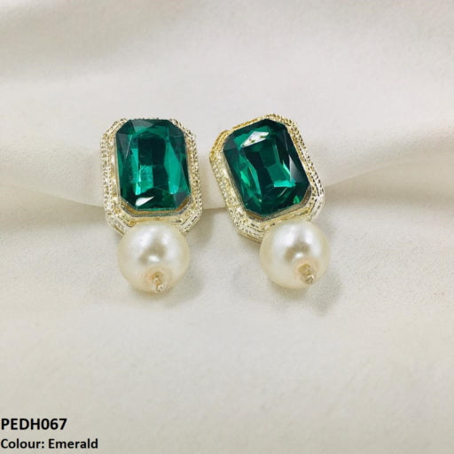 Radiant Pearl Earrings Drop Pair