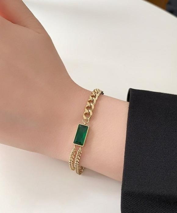 Greenish Baguette Hand Bracelet Openable